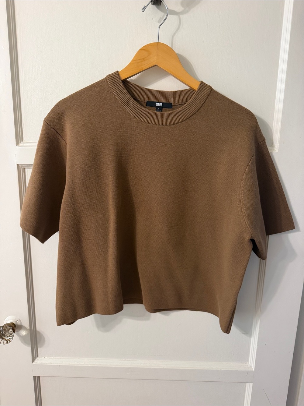 Uniqlo Brown Short-Sleeve Knit Top